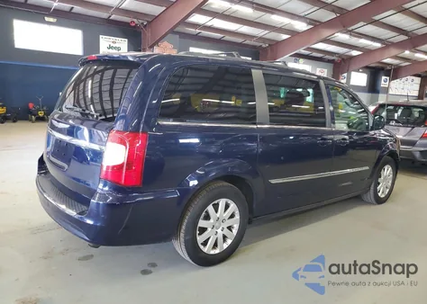 2016 Chrysler Town & Country Touring from USA, damaged, VIN 2C4RC1BG1GR300869